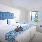 Petra 3*