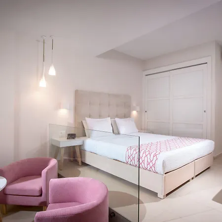 Petra 아파트호텔 헐소니소스