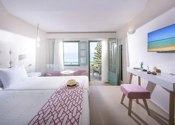 Petra 3* Hersonissos (Crete)