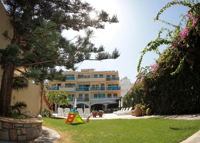 Aparthotel Petra 3*