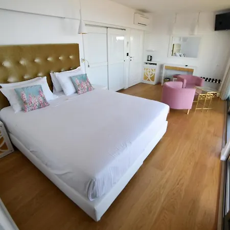 佩特拉海滩酒店 公寓式酒店 赫索尼索斯