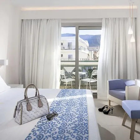 Petra מלון דירות הרסוניסוס