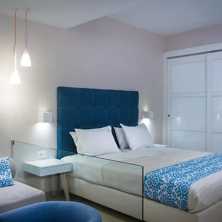 Petra מלון דירות 3*