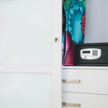 佩特拉海滩酒店 公寓式酒店 3*